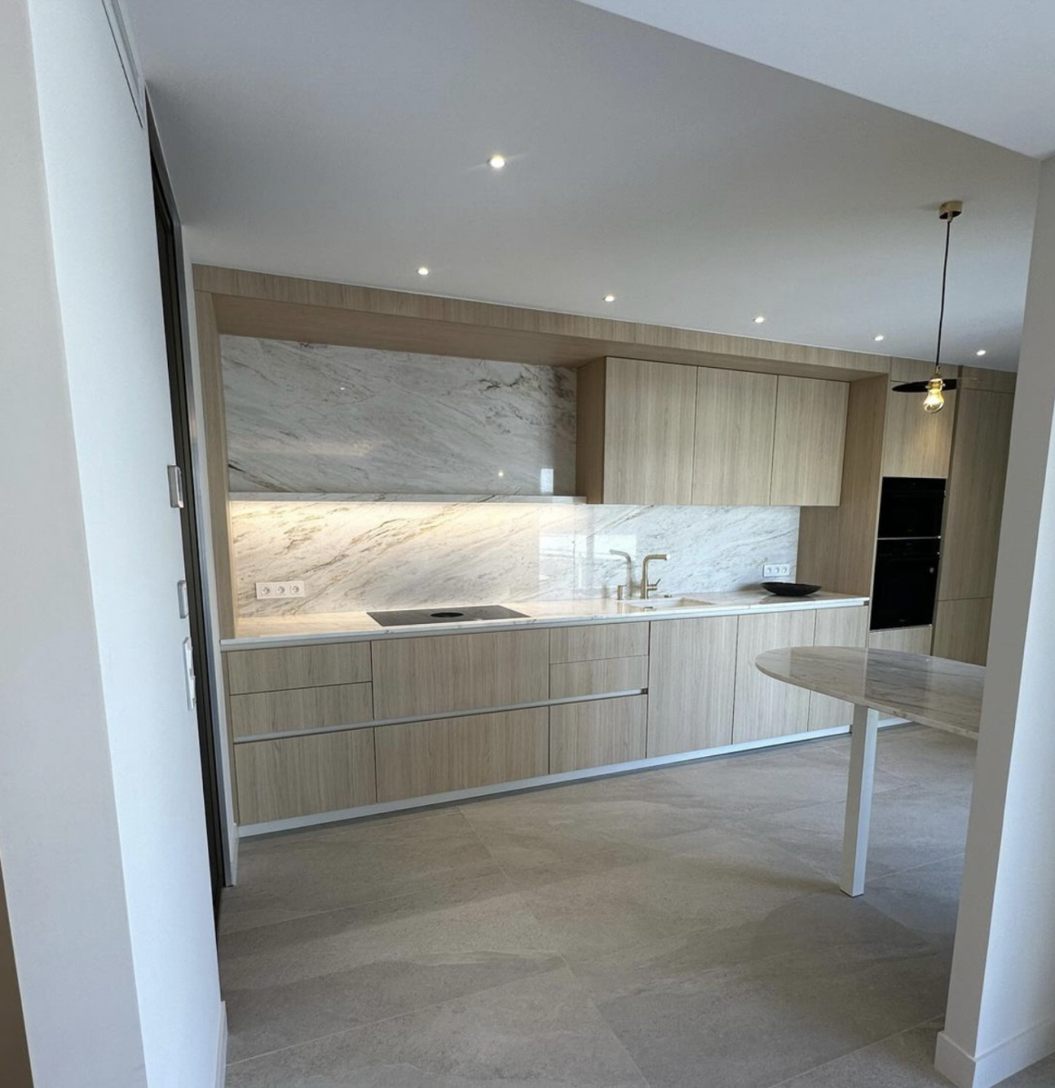 marbrier pour crédence et plan de travail en marbre à Saint-Raphaël